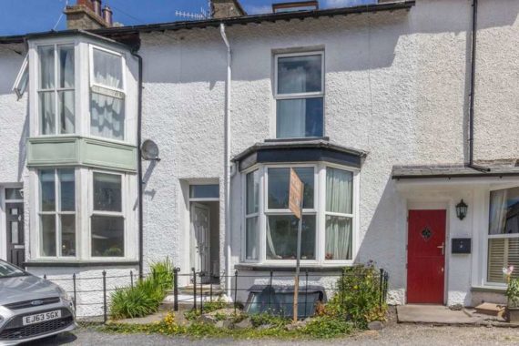 4&nbsp;Bedroom&nbsp;Terraced